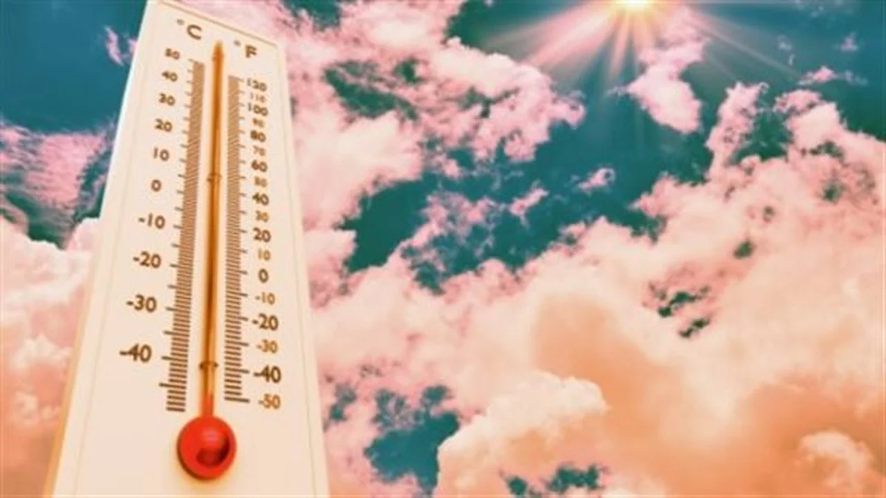 تقلبات جوية.. تحذيرات الأرصاد من تباين درجات الحرارة بين الصباح والظهيرة الثلاثاء